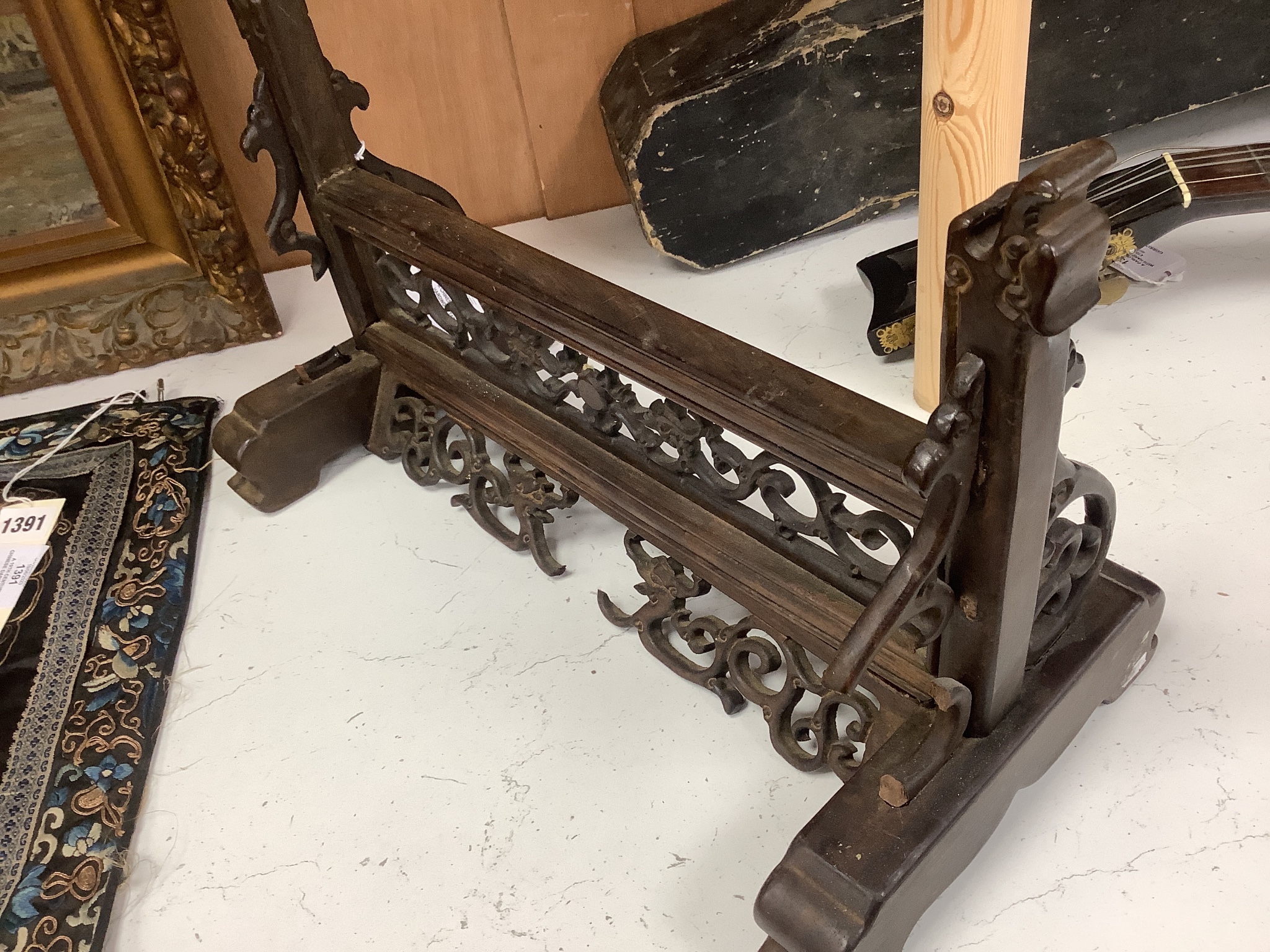 A Chinese bone inlaid hardwood table screen, 60.5cm high